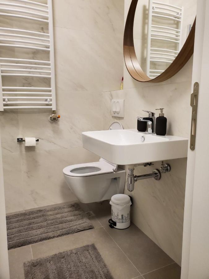 Apartman Natasa Sa Podzemnom Garazom Banja Luka Exterior foto
