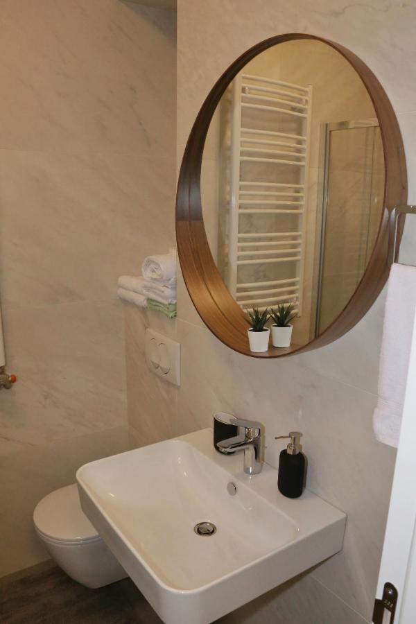 Apartman Natasa Sa Podzemnom Garazom Banja Luka Exterior foto